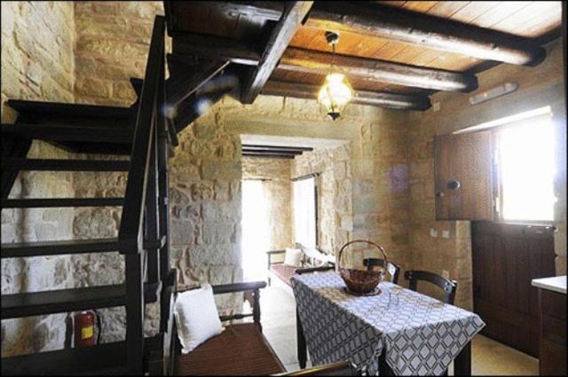 Esperides Stone Houses Palekastro Bagian luar foto